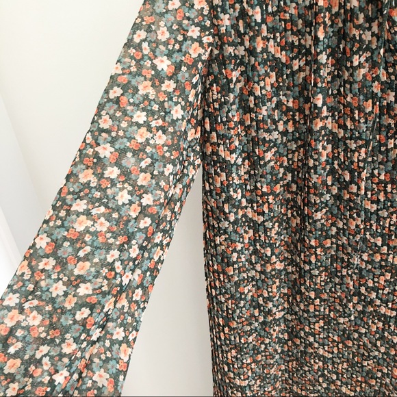 Mango floral print accordion pleat dress - 2 - Picture 6 of 6